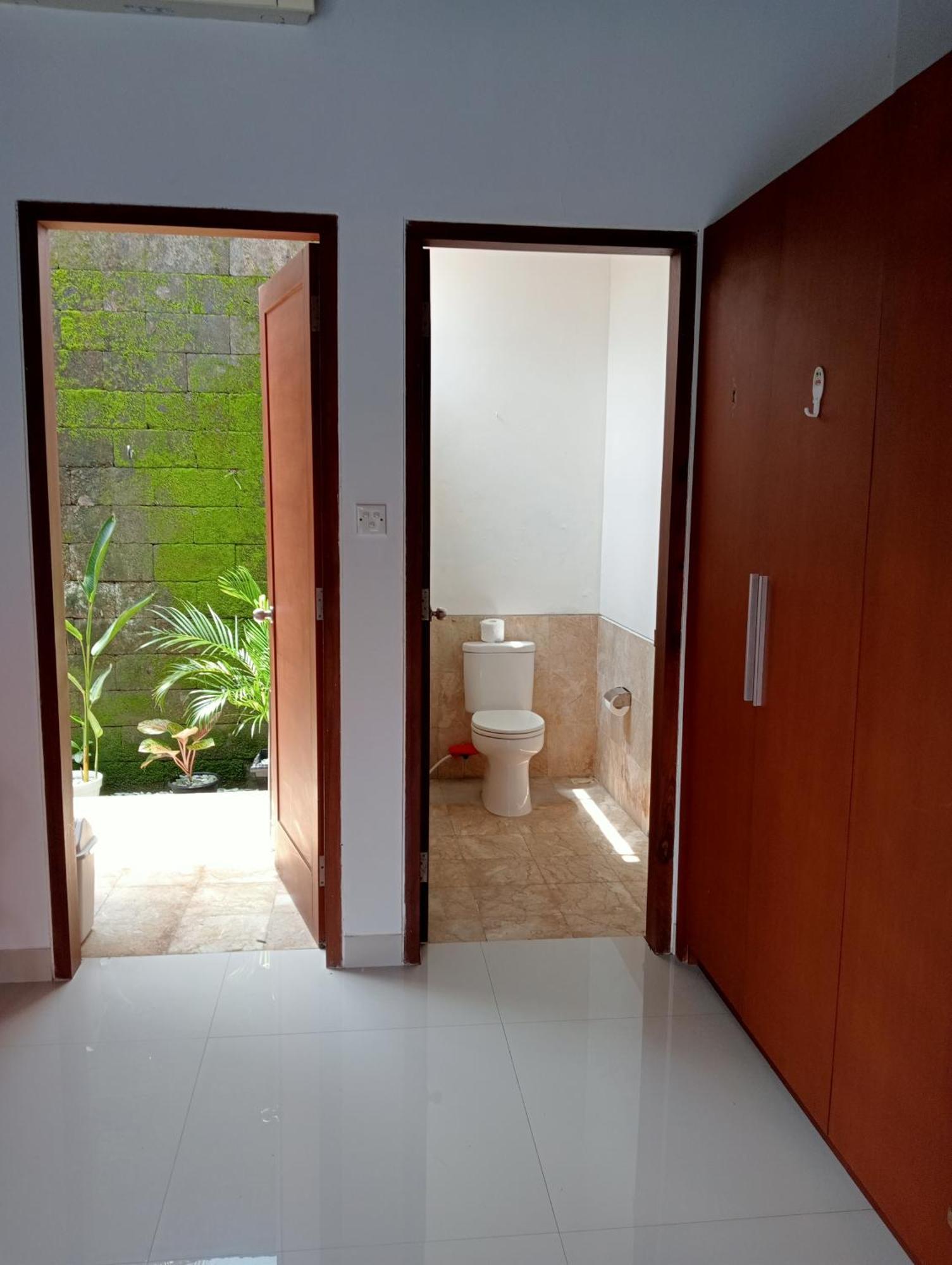 Pondok Indah Villa Ujung Экстерьер фото