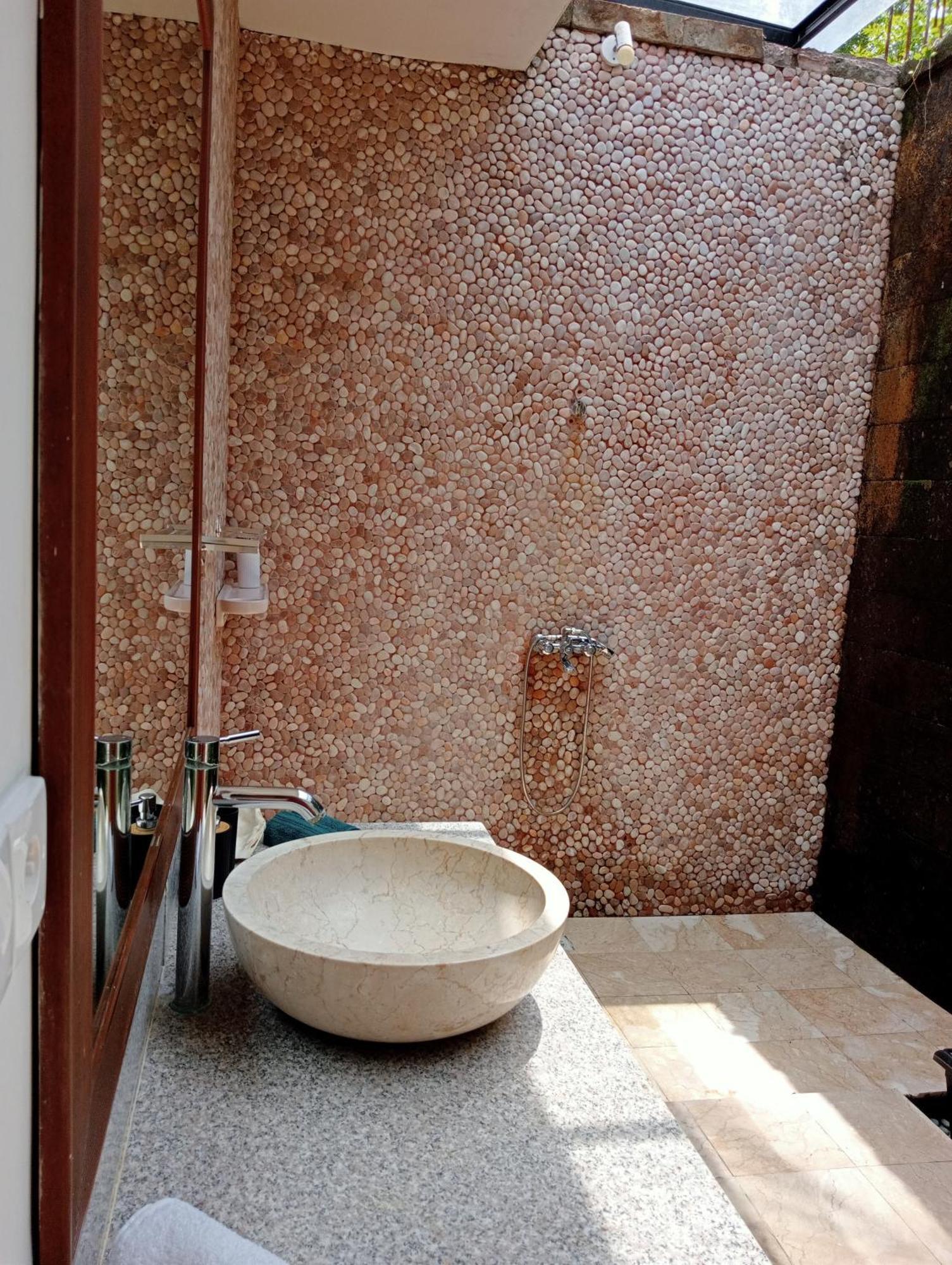Pondok Indah Villa Ujung Экстерьер фото