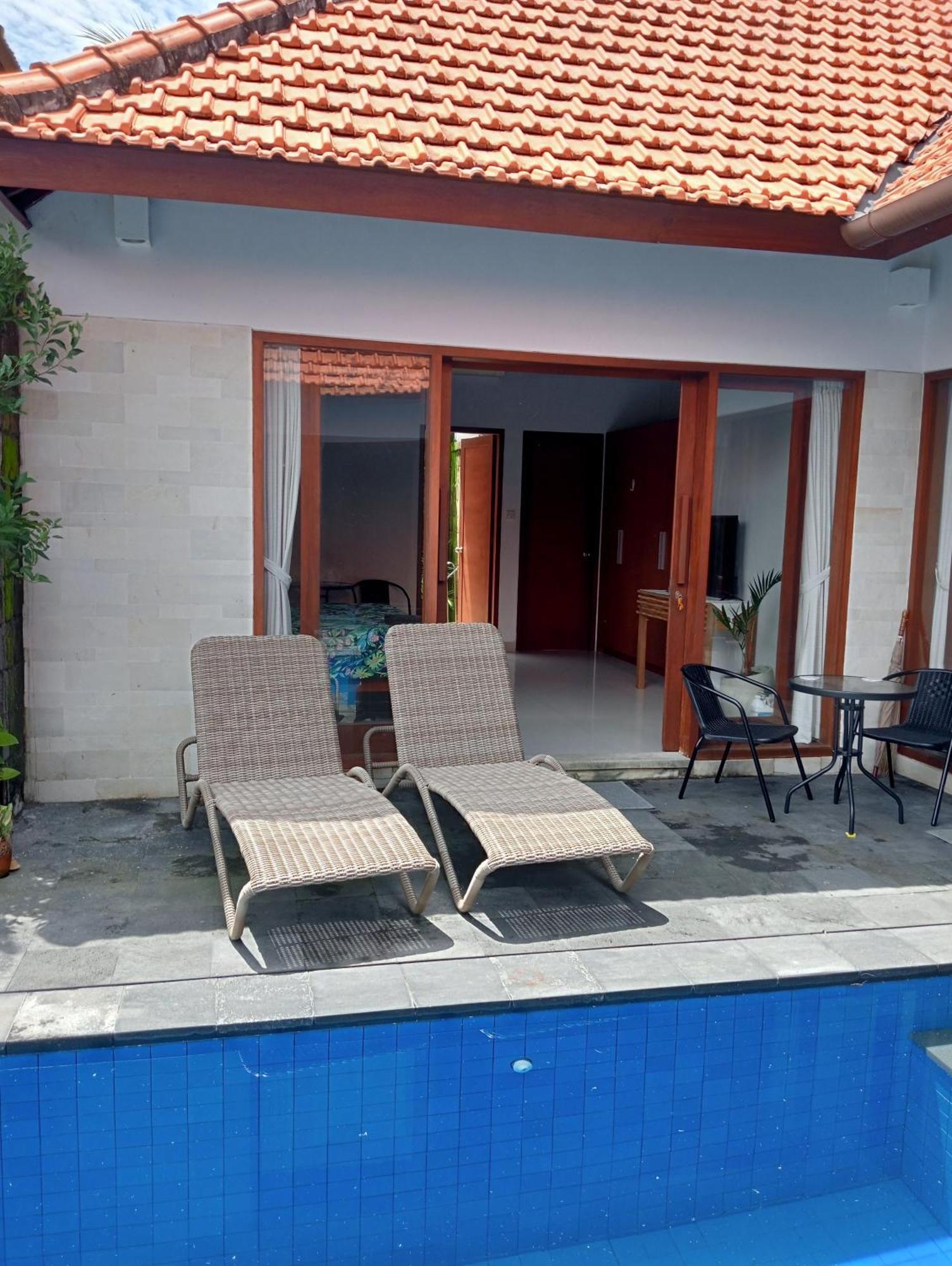 Pondok Indah Villa Ujung Экстерьер фото