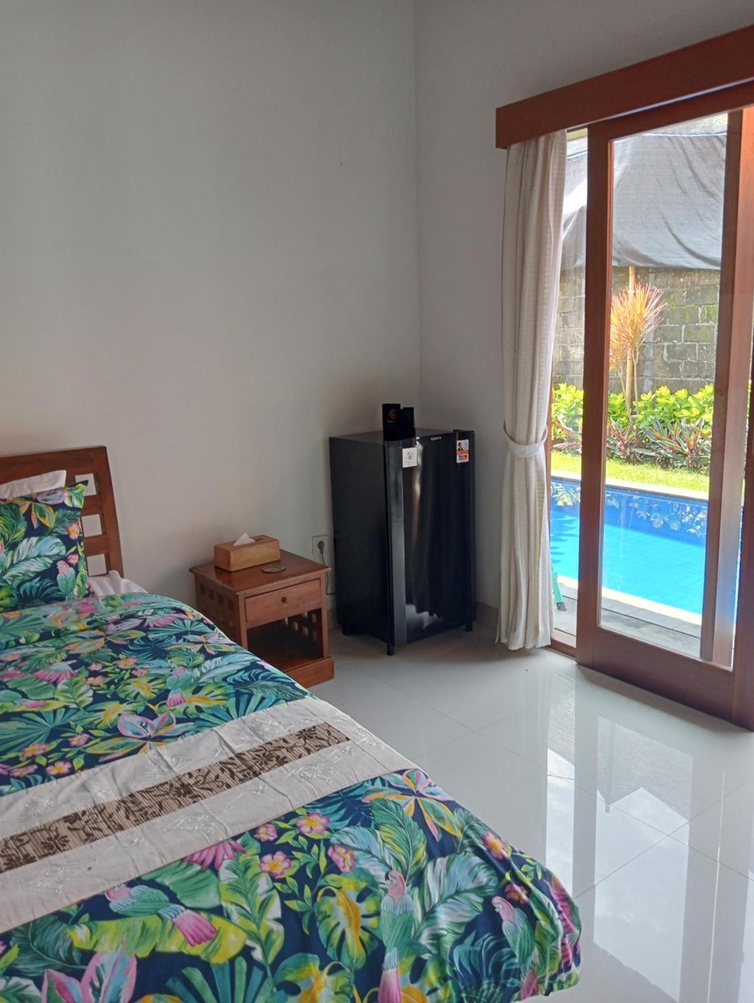 Pondok Indah Villa Ujung Экстерьер фото