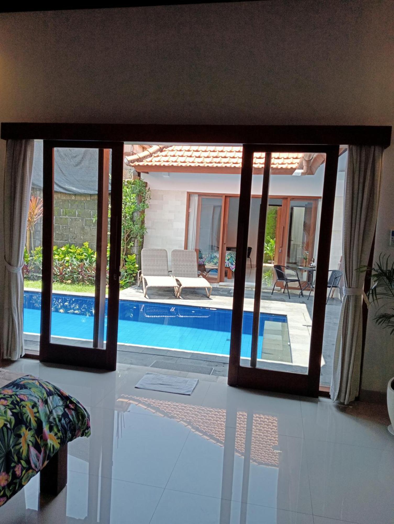 Pondok Indah Villa Ujung Экстерьер фото