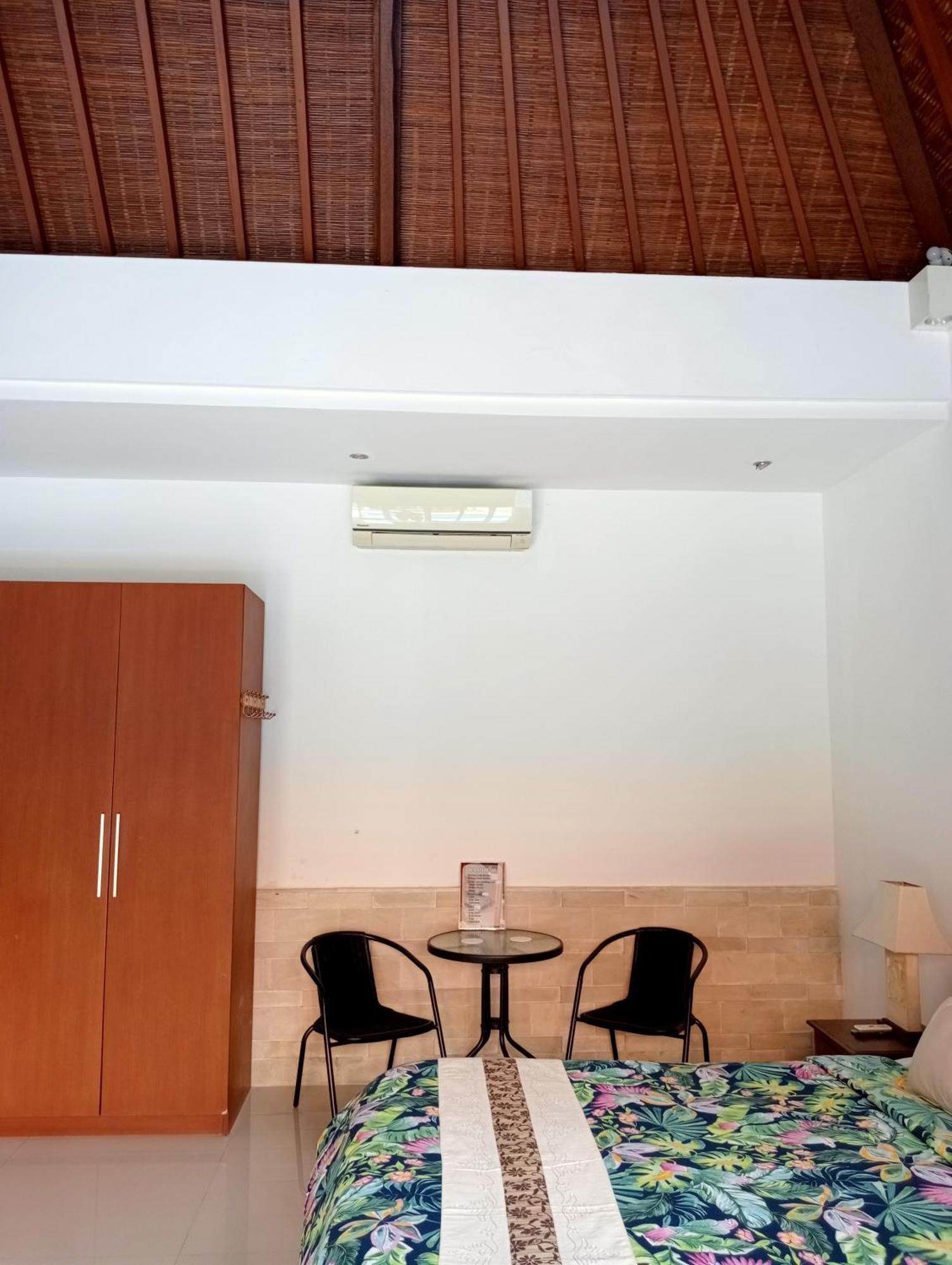 Pondok Indah Villa Ujung Экстерьер фото