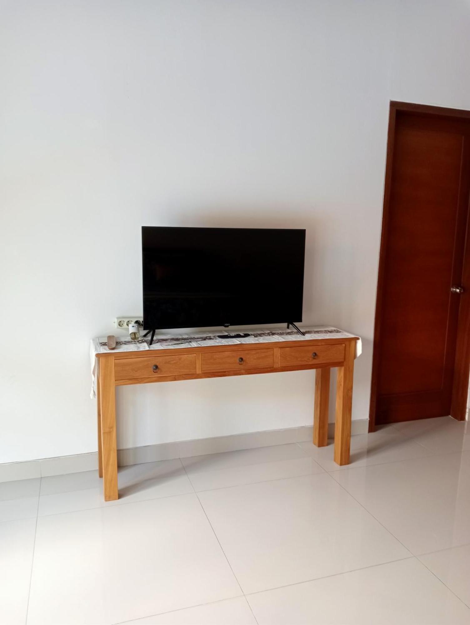 Pondok Indah Villa Ujung Экстерьер фото