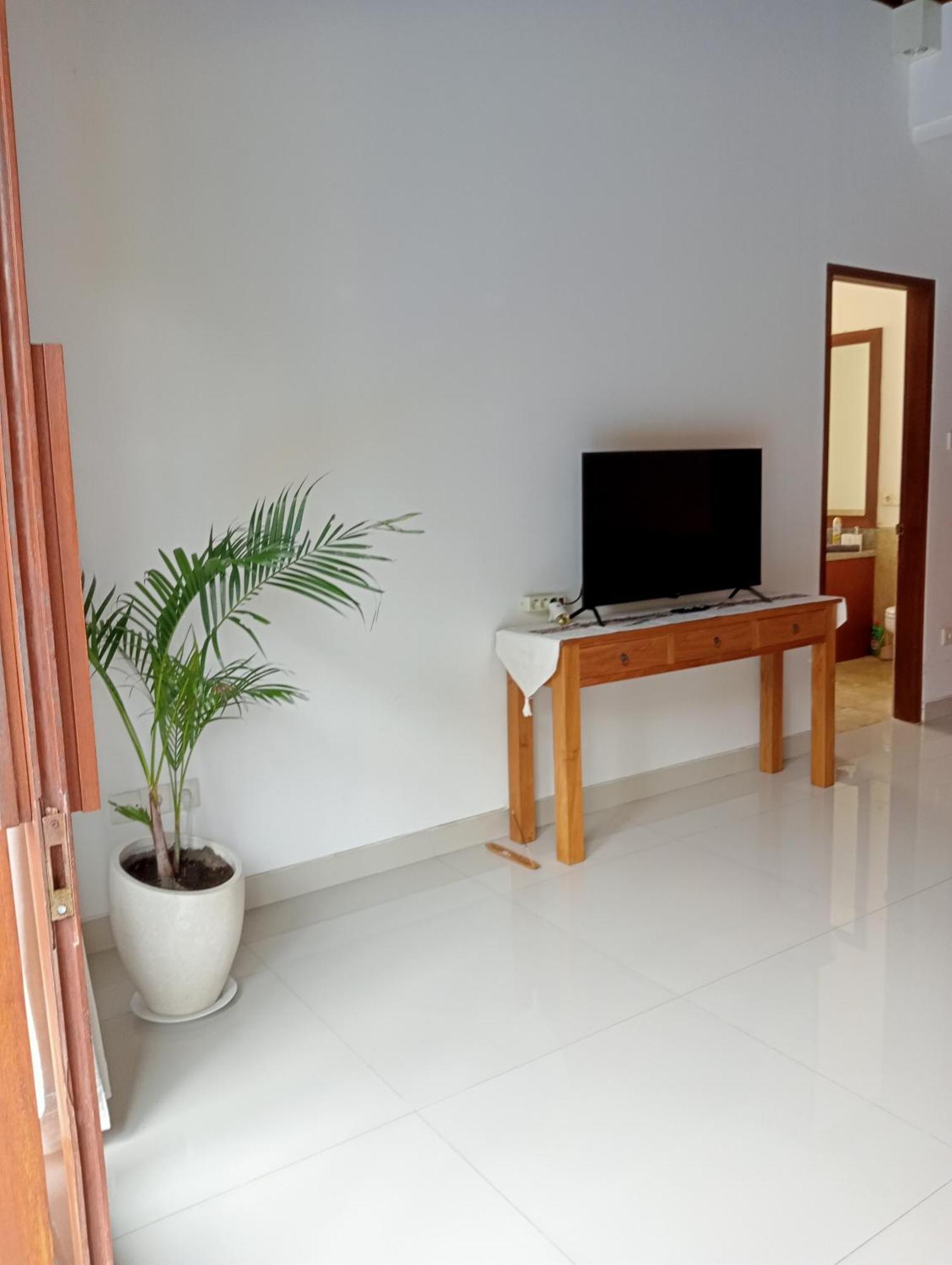 Pondok Indah Villa Ujung Экстерьер фото