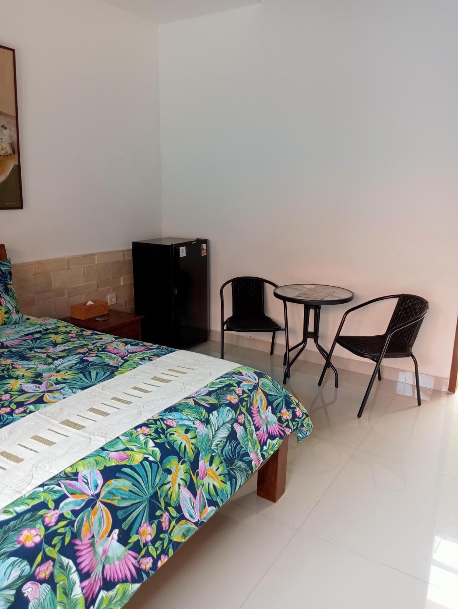 Pondok Indah Villa Ujung Экстерьер фото