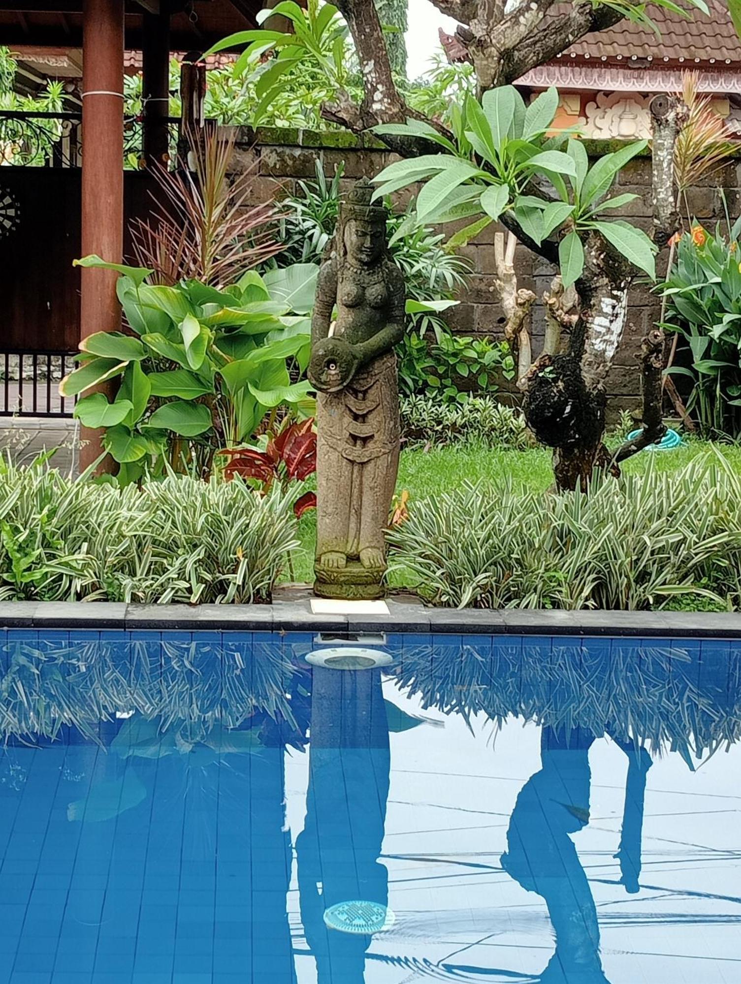 Pondok Indah Villa Ujung Экстерьер фото